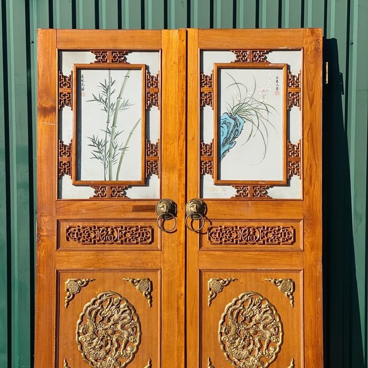 Двері китайські з різбленням вінтаж