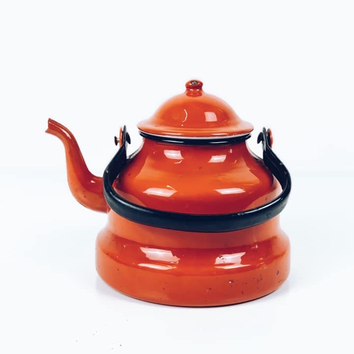 Чайник емальований червоний вінтаж KH-135