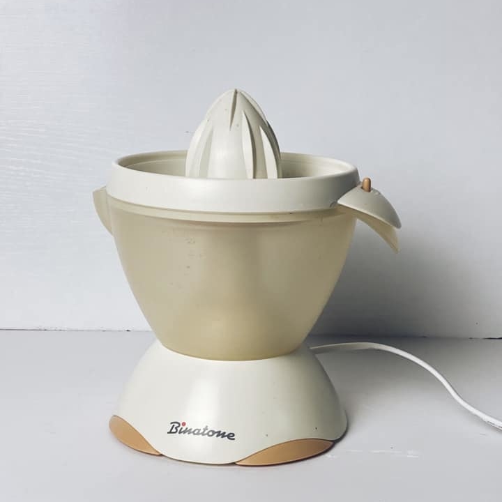 Соковижималка для цитрусових електро KT-024