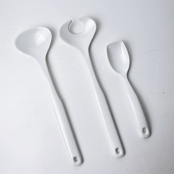 Прибори для салату пластик KH-097