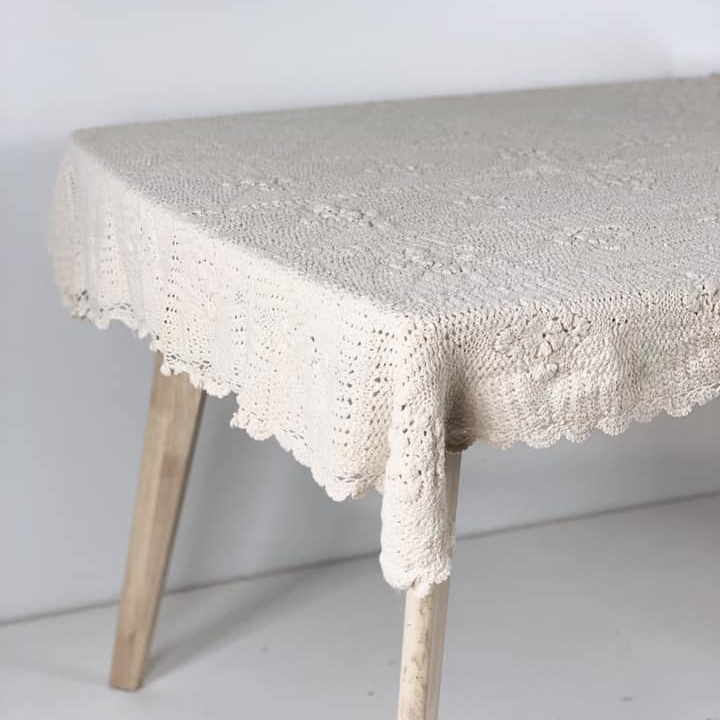 Скатертина в'язана беж TT-003