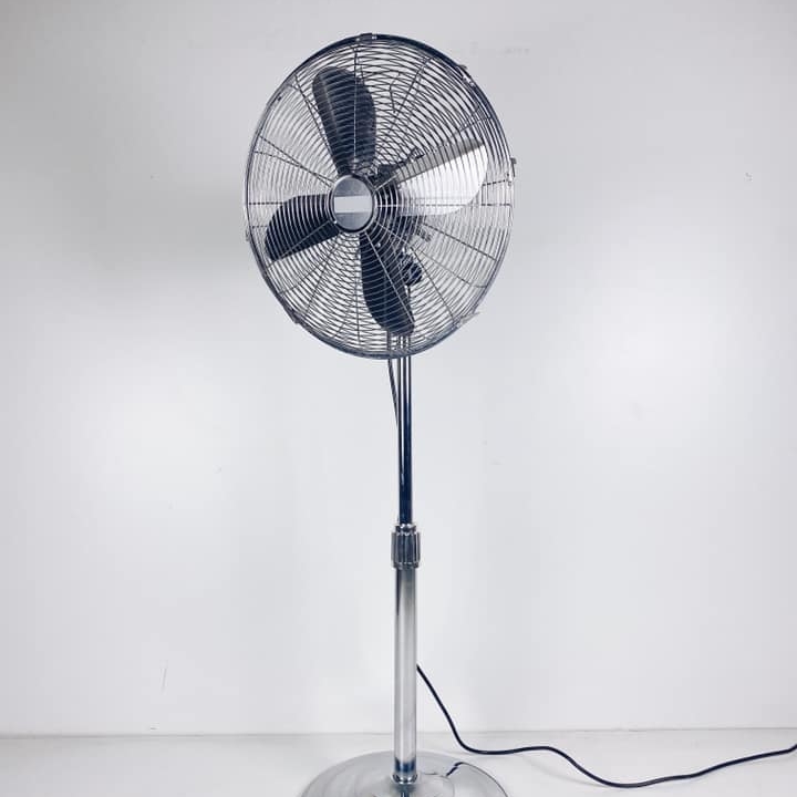 Вентилятор хром на високій регульованій ніжці