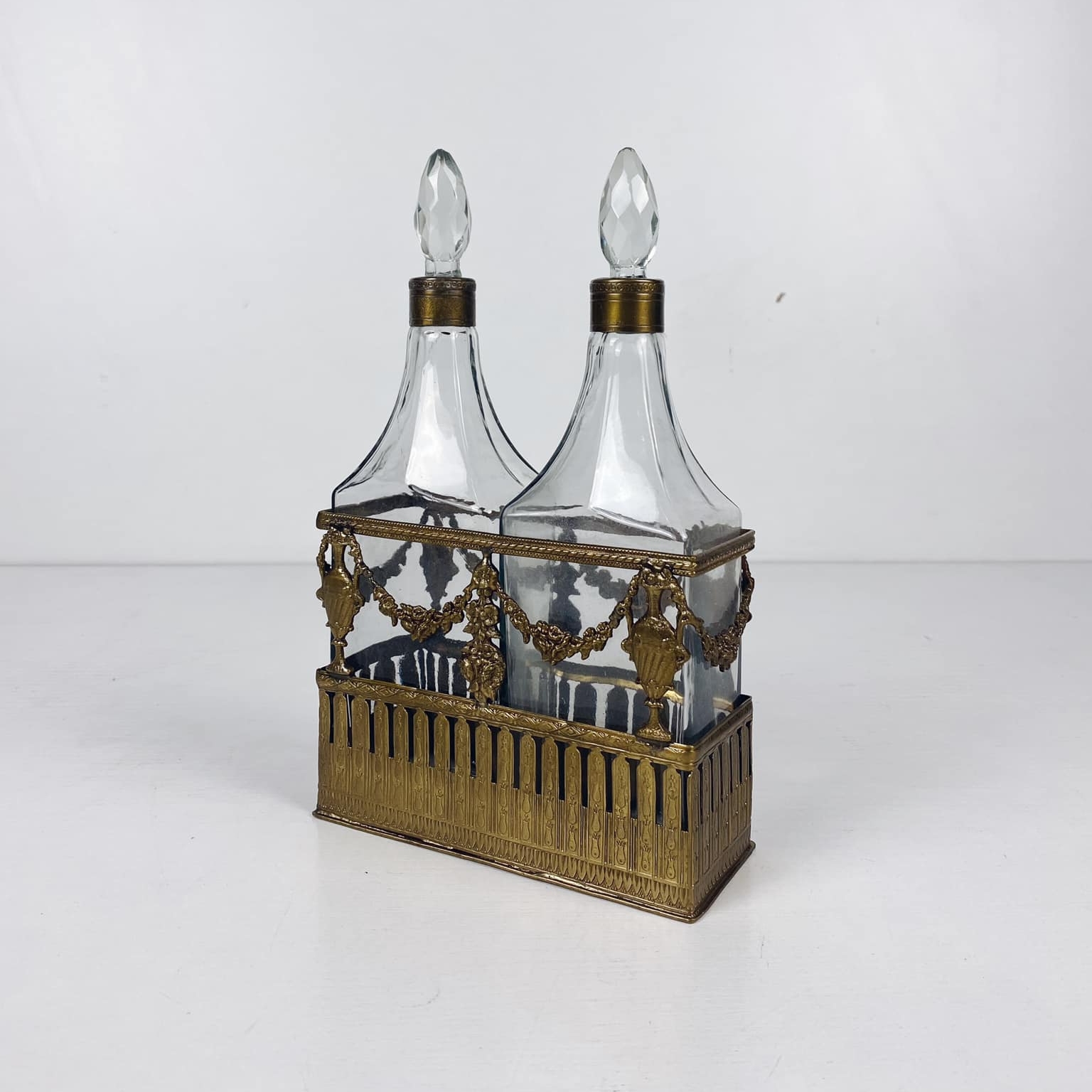 Пляшки для олії та оцту у металевому тримачі скло/метал