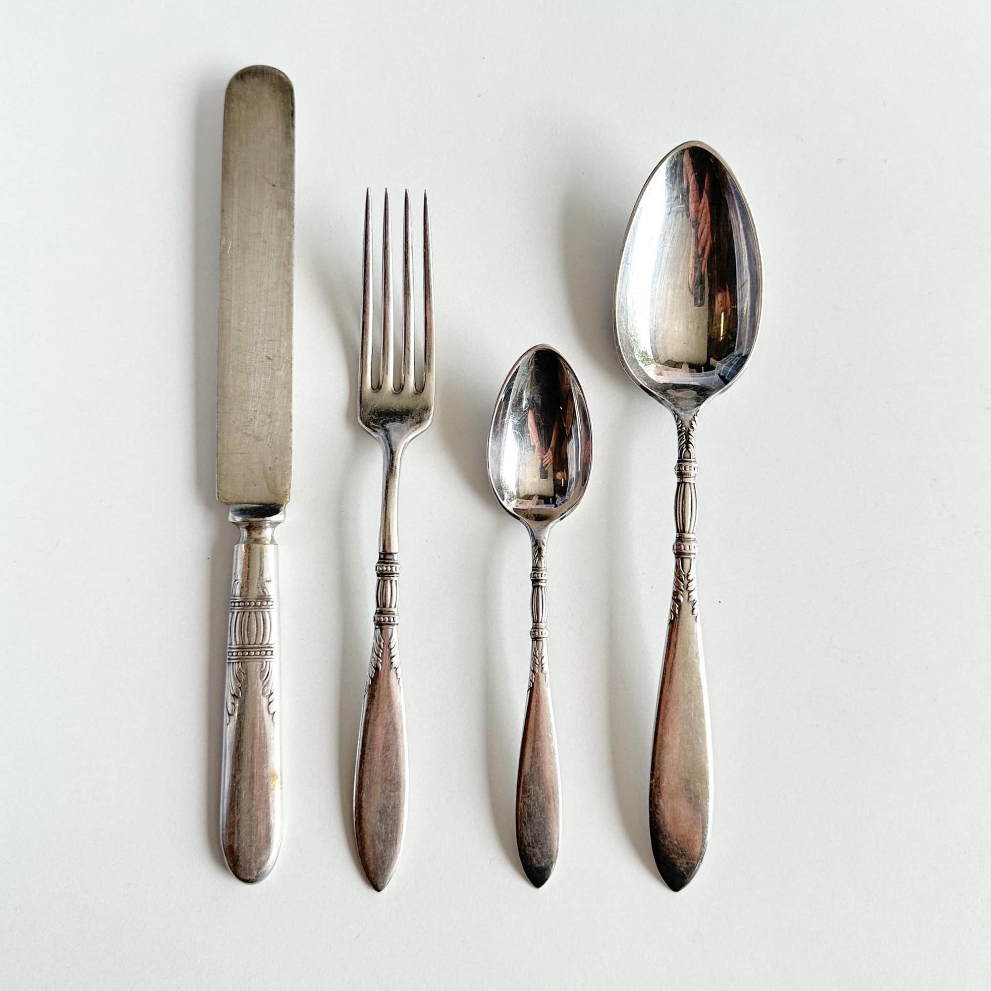 Прибори столові вінтаж столове срібло KL-007