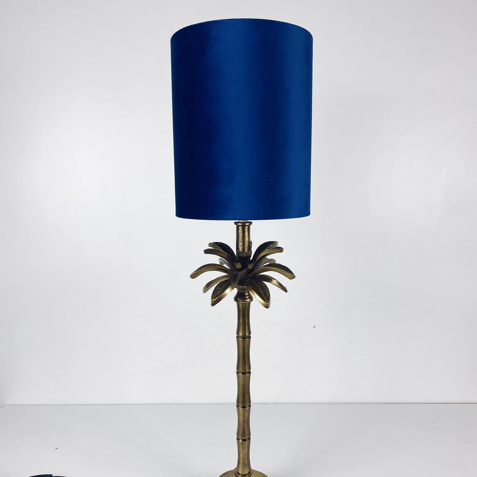 Лампа настільна база пальма золото абажур циліндр велюр LT-204