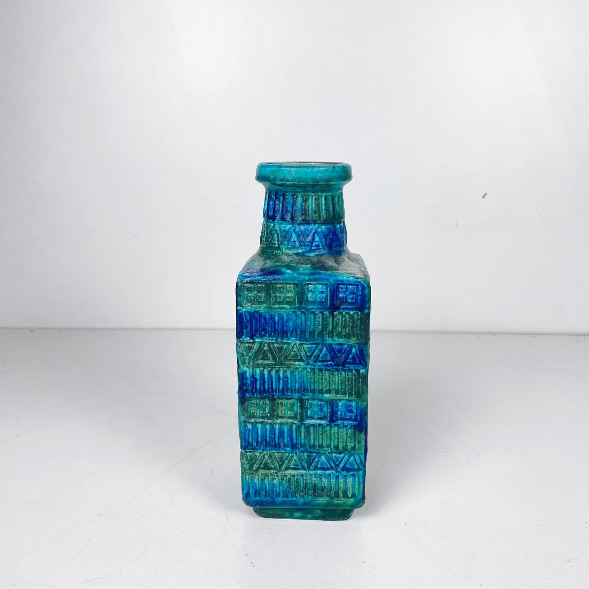 Ваза синьо-зелена рельєфна кераміка вінтаж VA-329