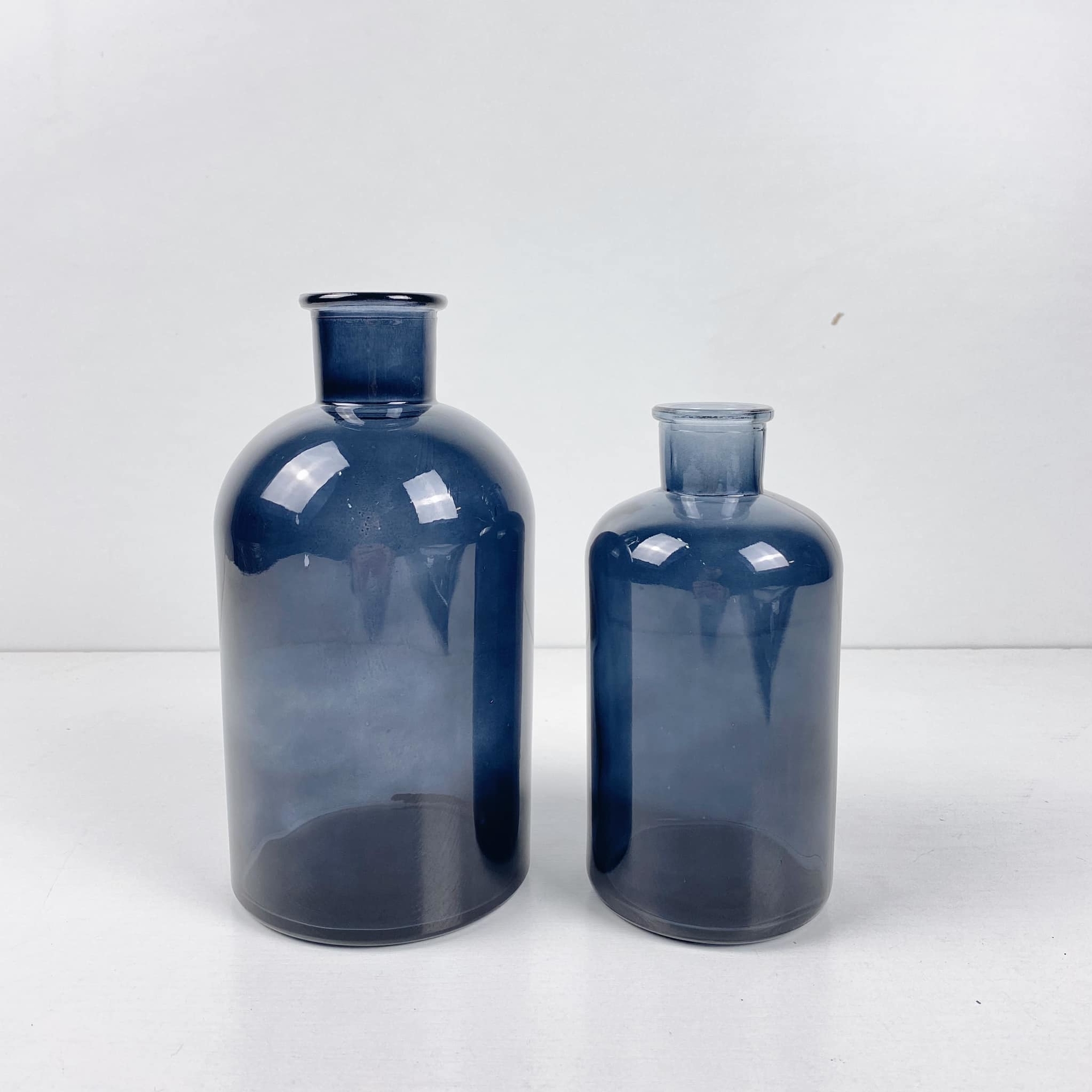 Ваза-пляшка синє скло VA-334