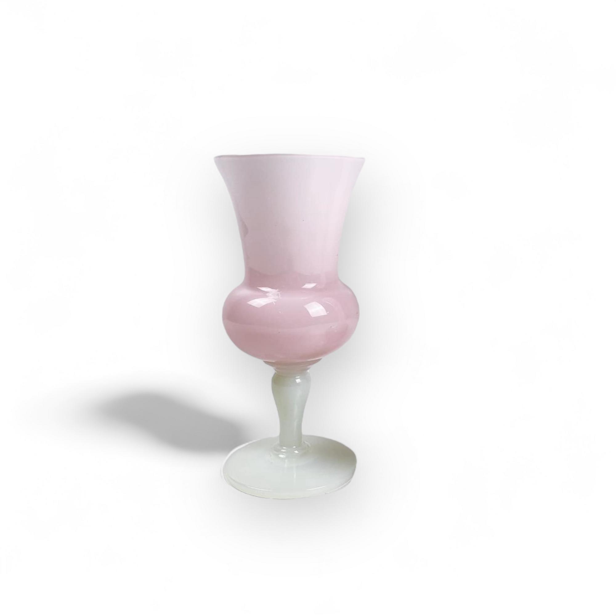 Ваза на ніжці біле/рожеве непрозоре скло вінтаж VA-336