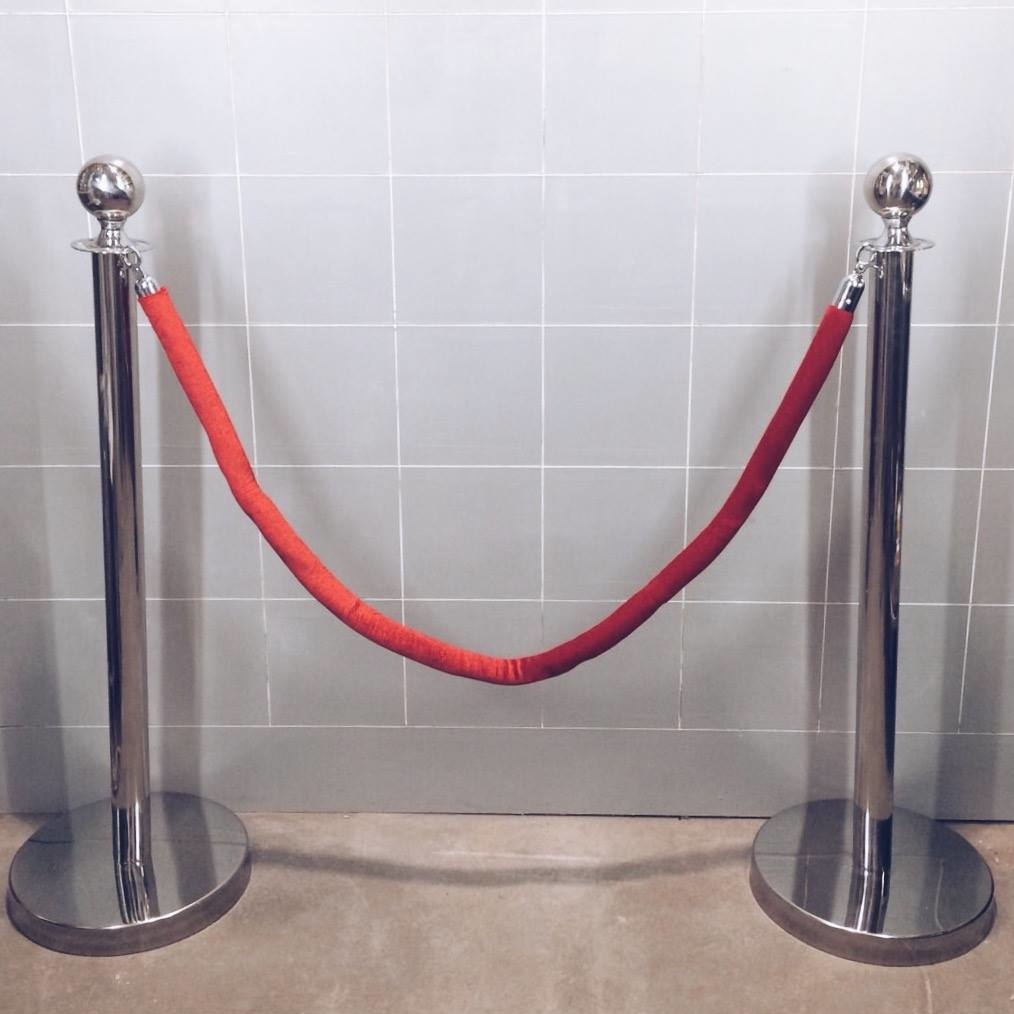 Стовпчики огороджувальні метал