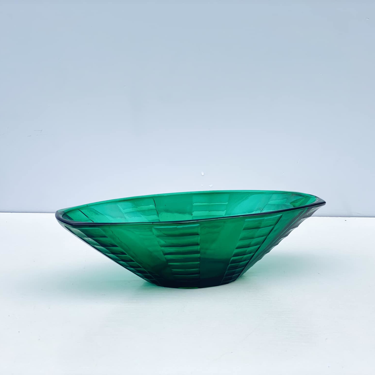 Ваза-чаша рельєфне скло смарагд VA-352