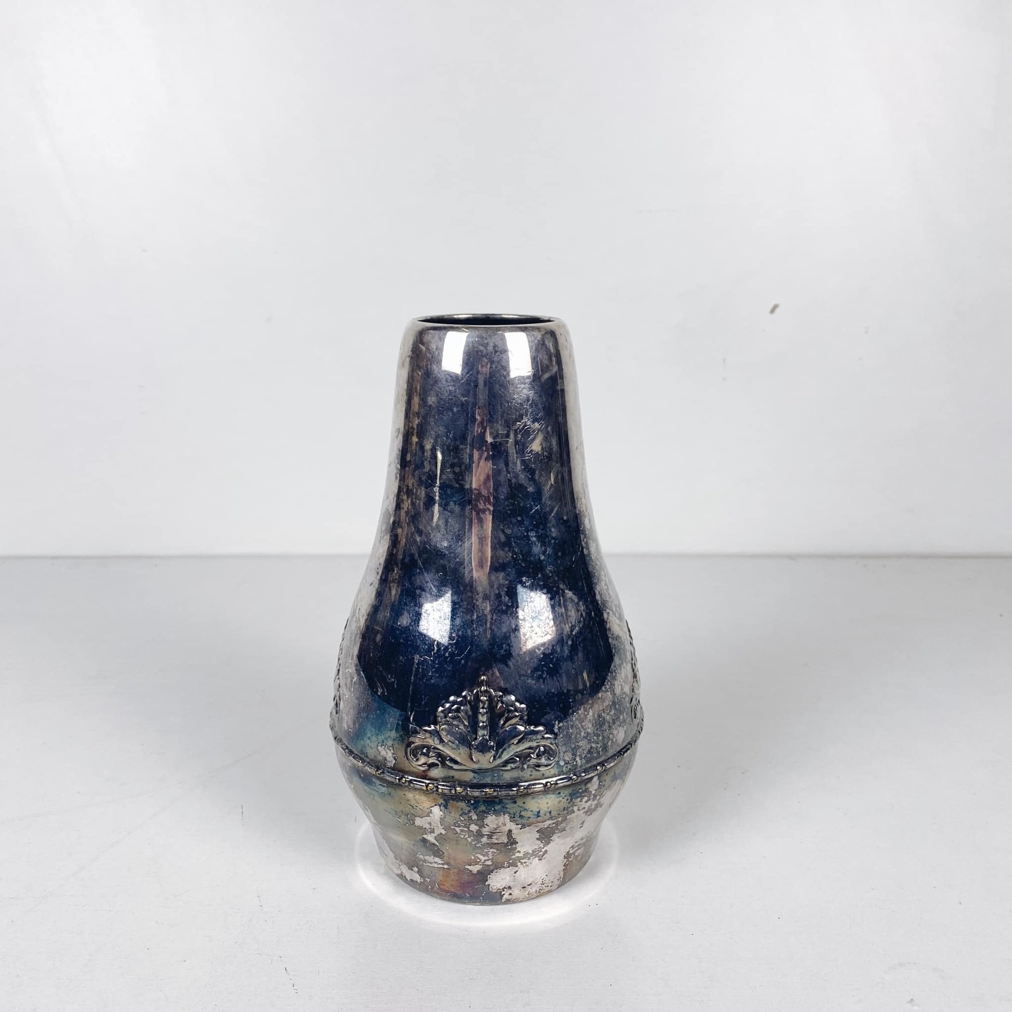 Ваза мала з декором столове срібло вінтаж VA-332