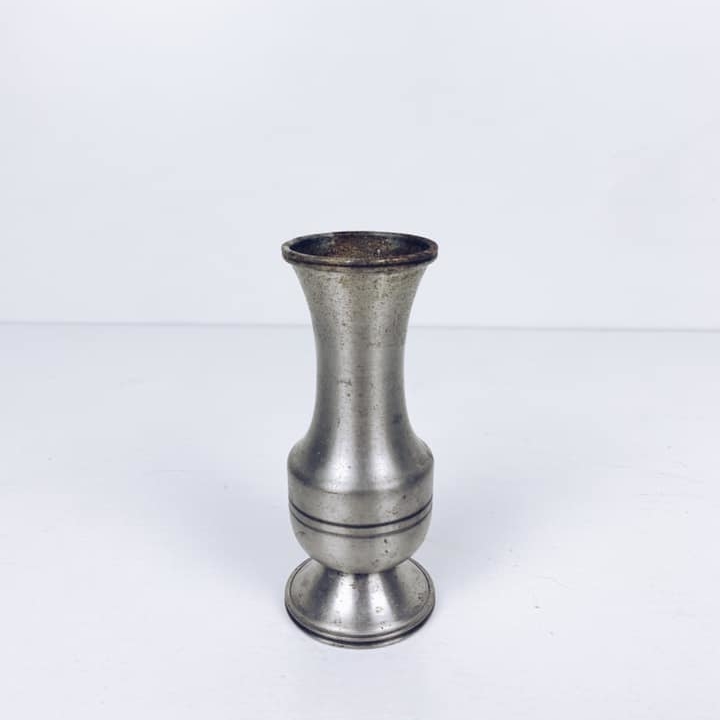 Ваза мала фігурна вінтаж метал VA-319