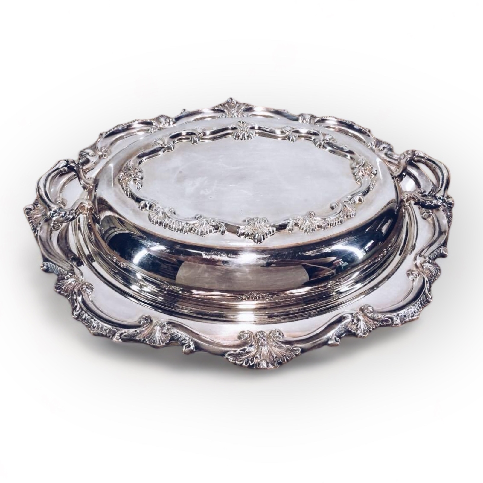 Блюдо глибоке овальне з ковпаком рельєфний декор столове срібло вінтаж PS-012