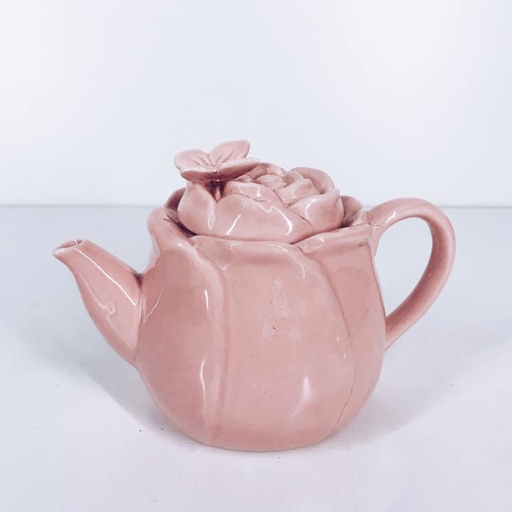 Чайник рожевий з кришкою-квіткою кераміка TE-032