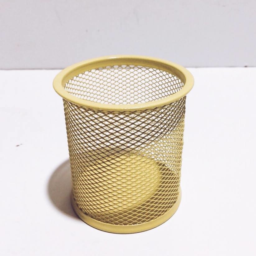 Підставка-стакан для дрібної канцелярії сітка метал жовтий