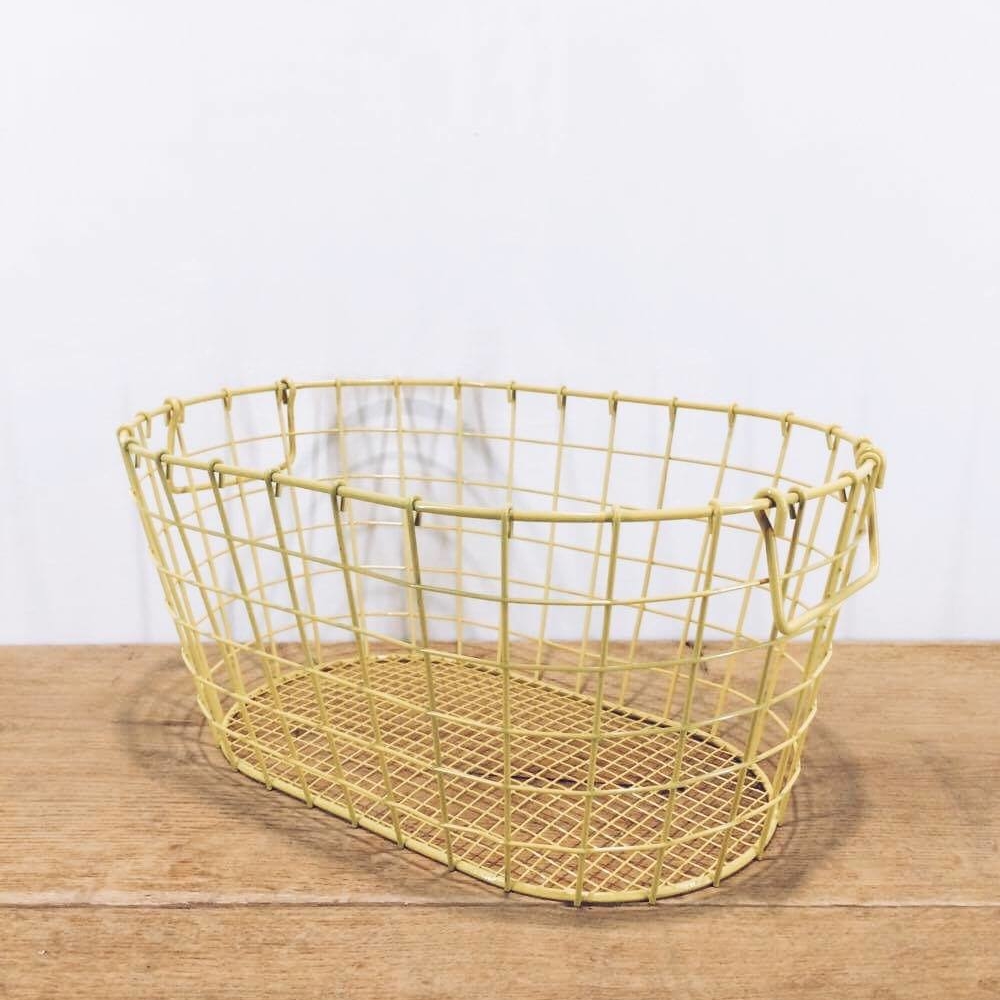 Кошик малий овальний 2 ручки жовтий метал BA-068