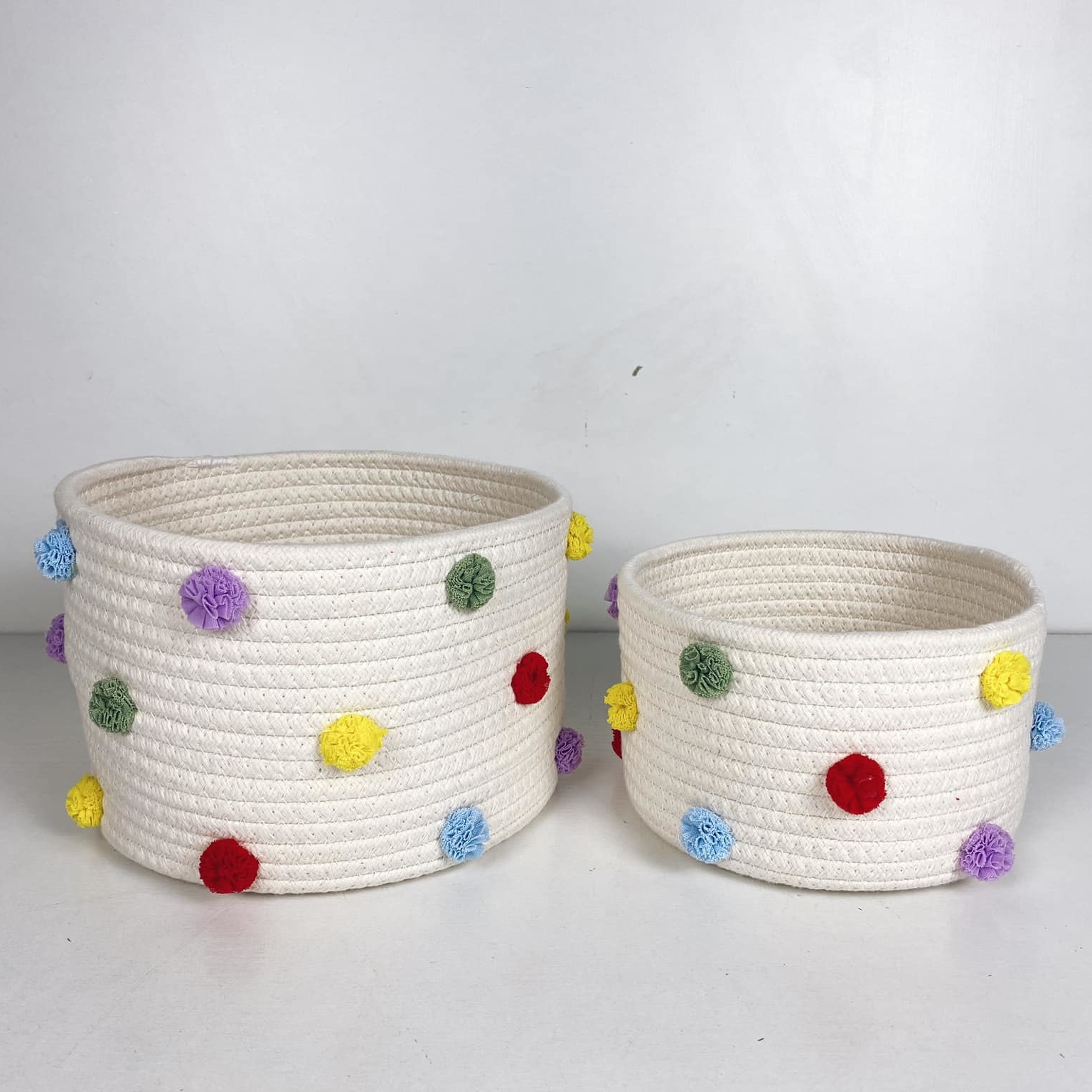 Кошик для дрібничок круглий з кольоровим декором текстиль BA-115