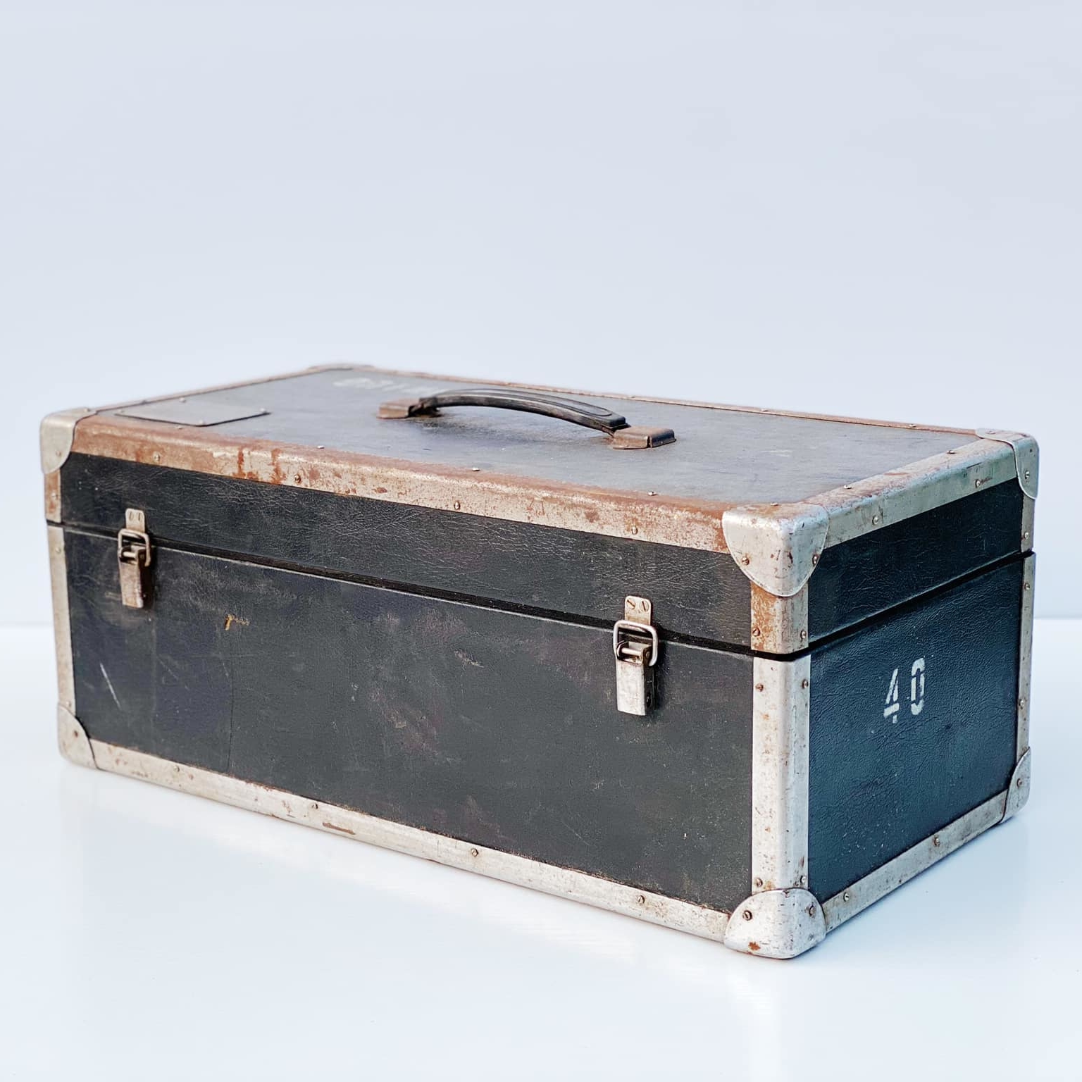 Кофр-чемодан технічний вінтаж 5