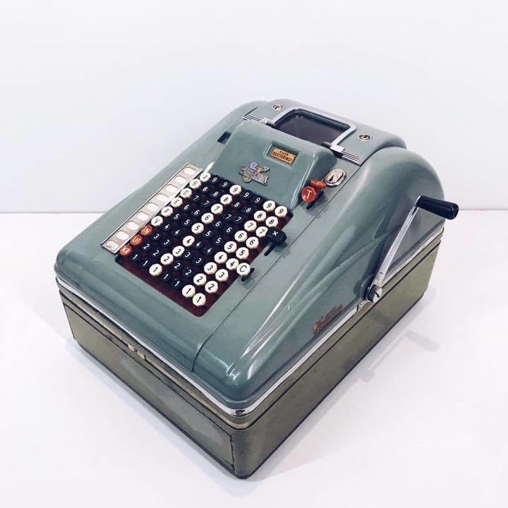 Касовий апарат Regna 1950-60рр TZ-003