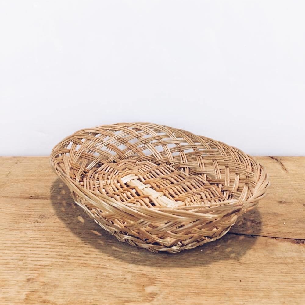 Корзинка овальна лоза BA-039