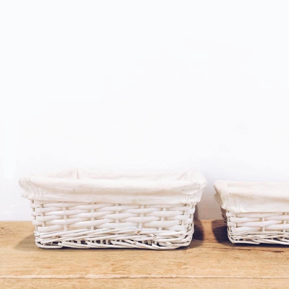 Кошик прямокутний білий лоза/текстиль BA-030