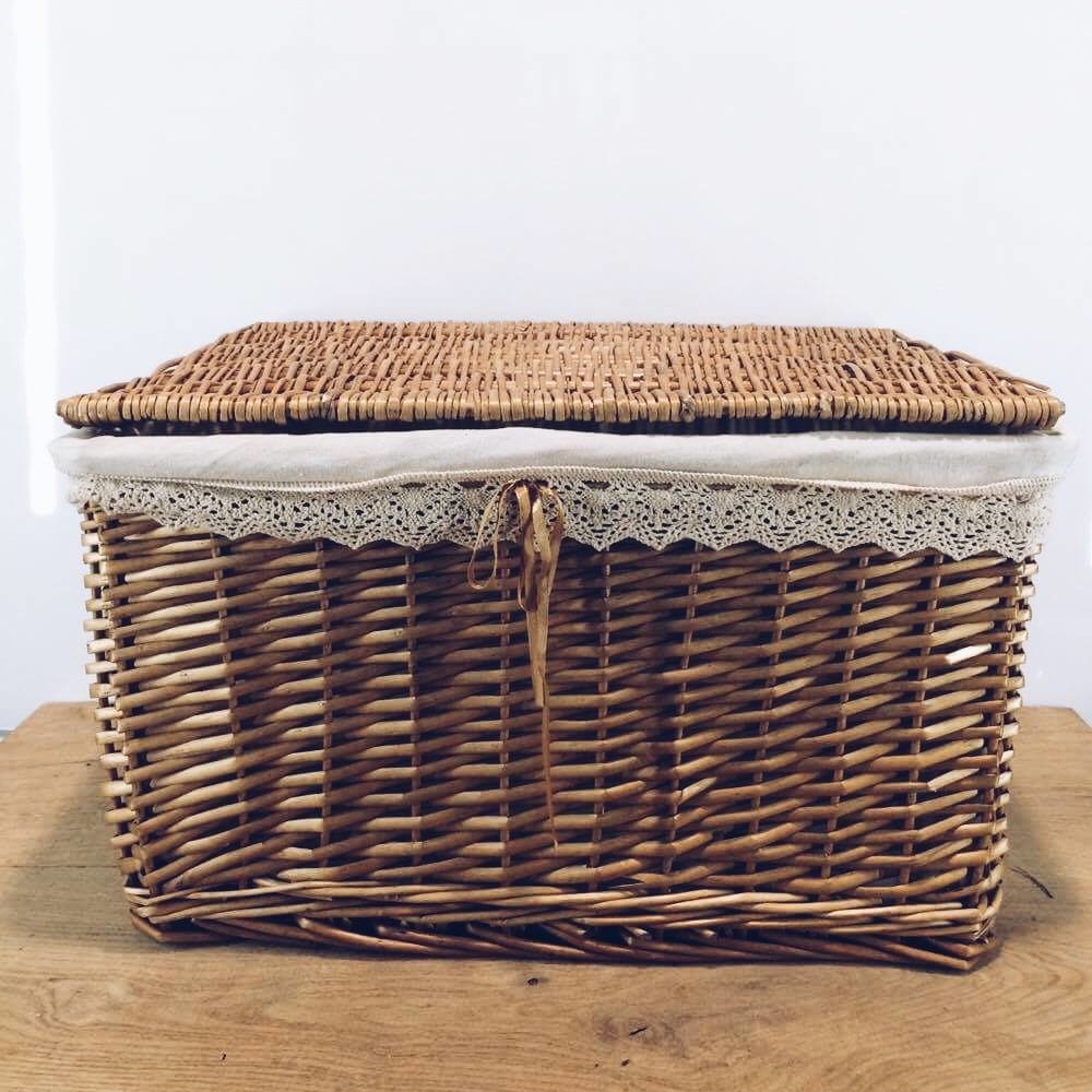 Кошик-скриня плетений лоза/текстиль з мереживом BA-025