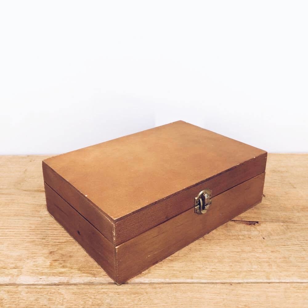 Коробка-скрынька дерево коричнева BX-002