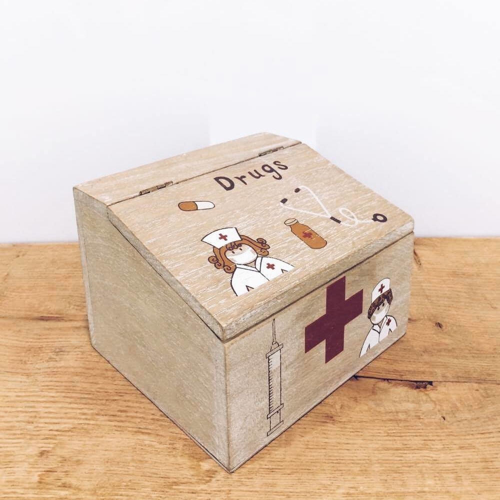 Коробка-аптечка дерево BX-011