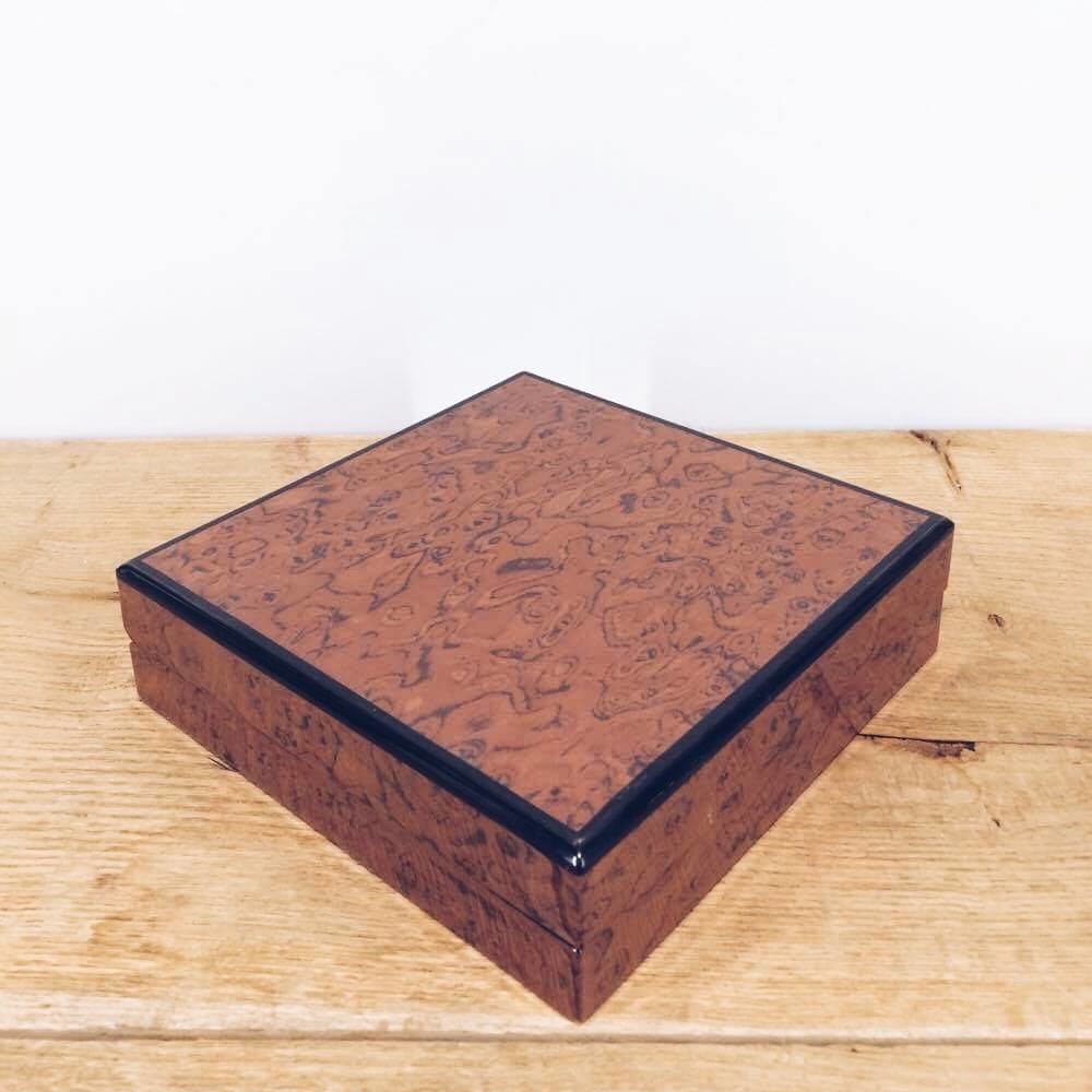 Футляр для прикрас коричневий BX-012