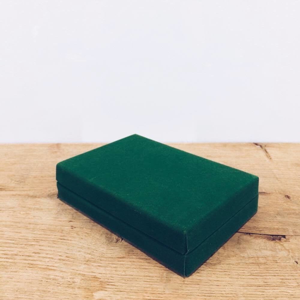 Футляр для прикрас зелений флок BX-017