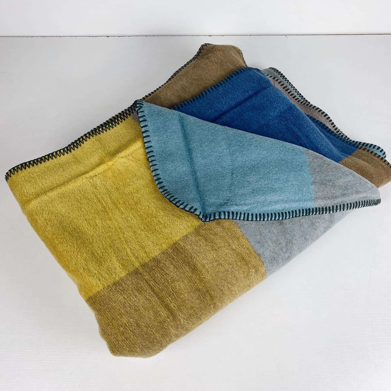 Плед велюр жовто-блакитні квадрати WR-094