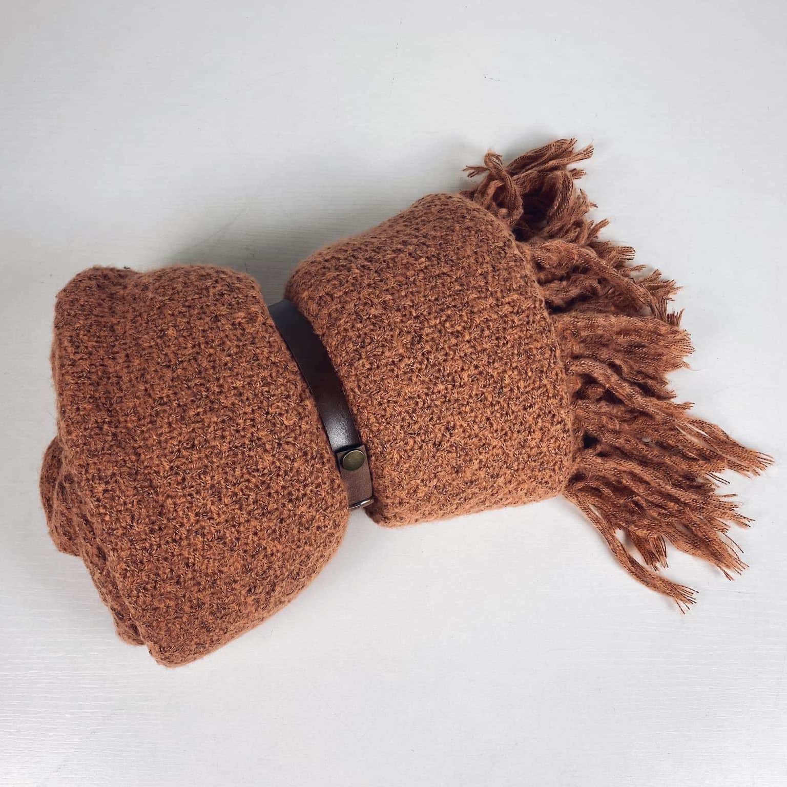 Плед фактурний теракота з ремінцем WR-097