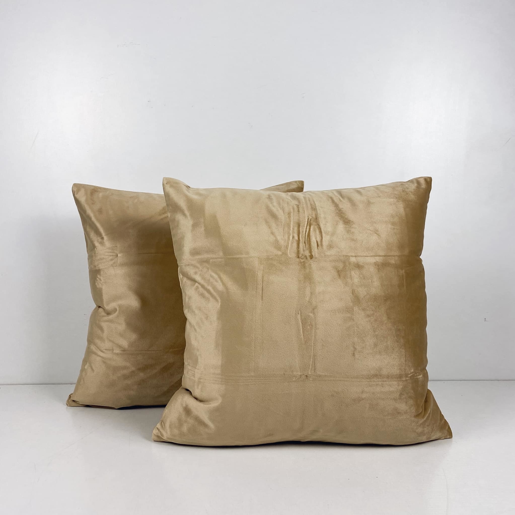 Подушка декоративна велюр беж PW-352