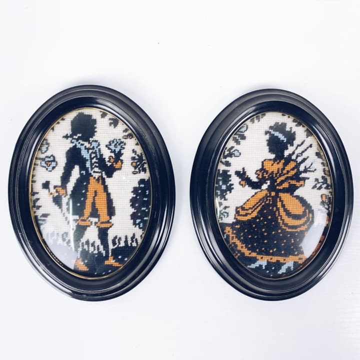 Вишивка Дама та Кавалер у чорній овальній рамці AR-445
