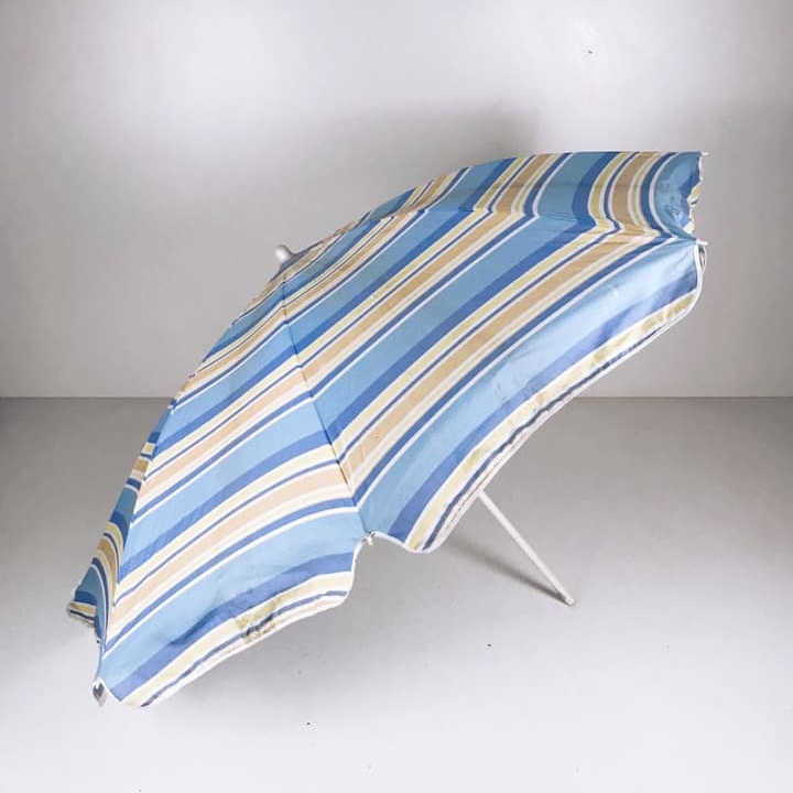 Парасоль від сонця блакитно-беж смужка UM-011