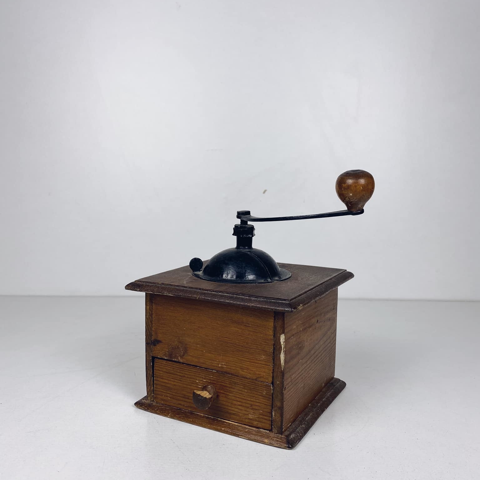 Млинок для кави дерево/метал KD-039