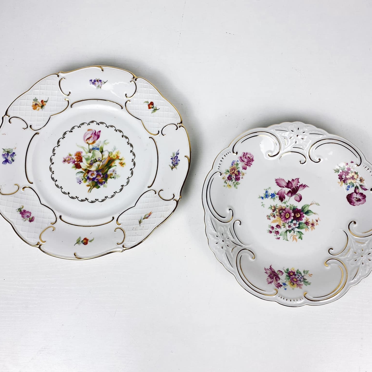 Тарілка-блюдо Квіти порцеляна рельєф золото вінтаж PP-032