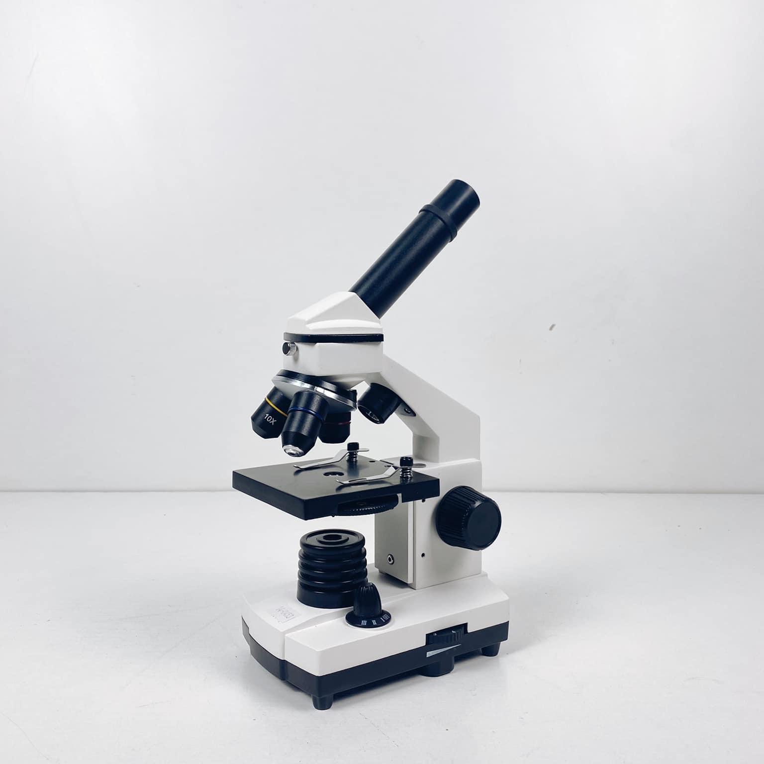 Мікроскоп білий LA-056