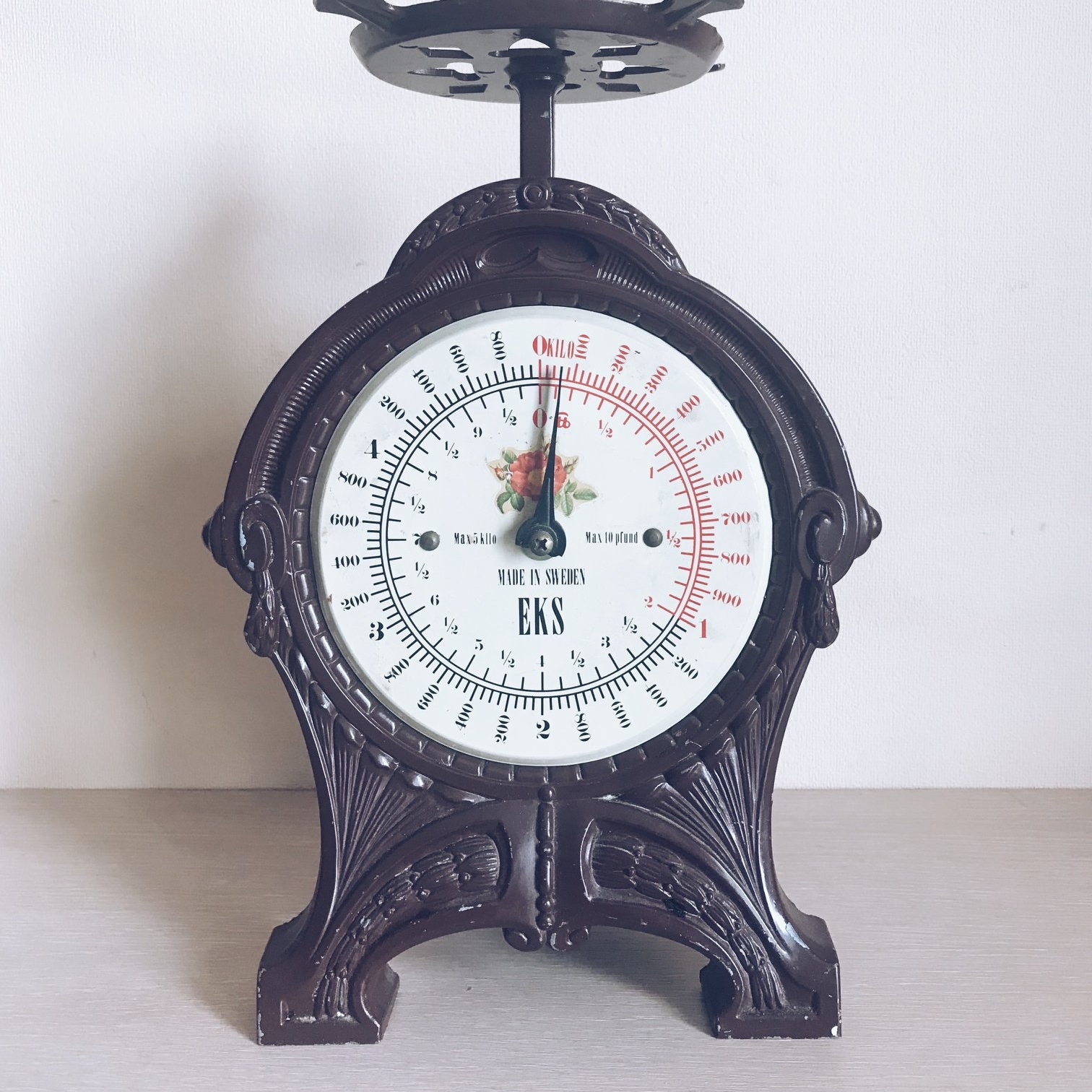 Ваги вінтажні чавунні циферблатні коричневі TZ-015