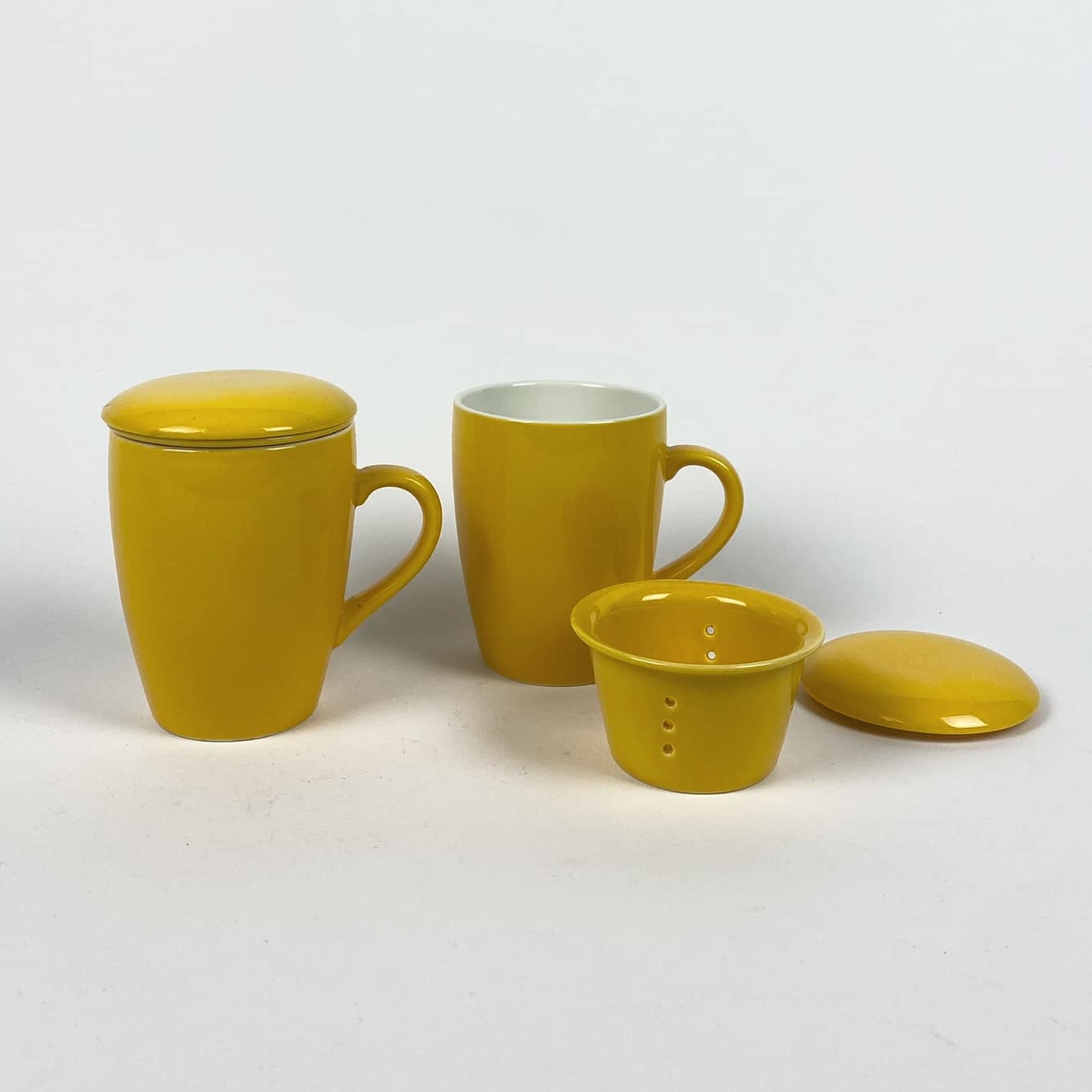 Чашка з кришкою жовта кераміка TE-103