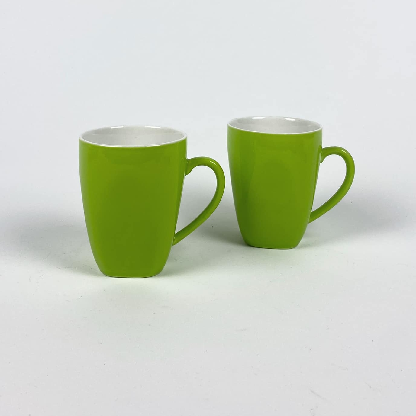 Чашка кераміка біло-зелена TE-108