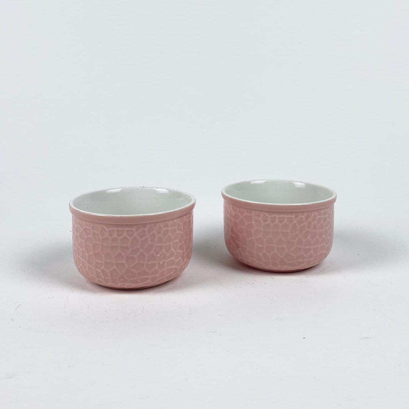 Піала рожевий/білий рельєф кераміка PP-050