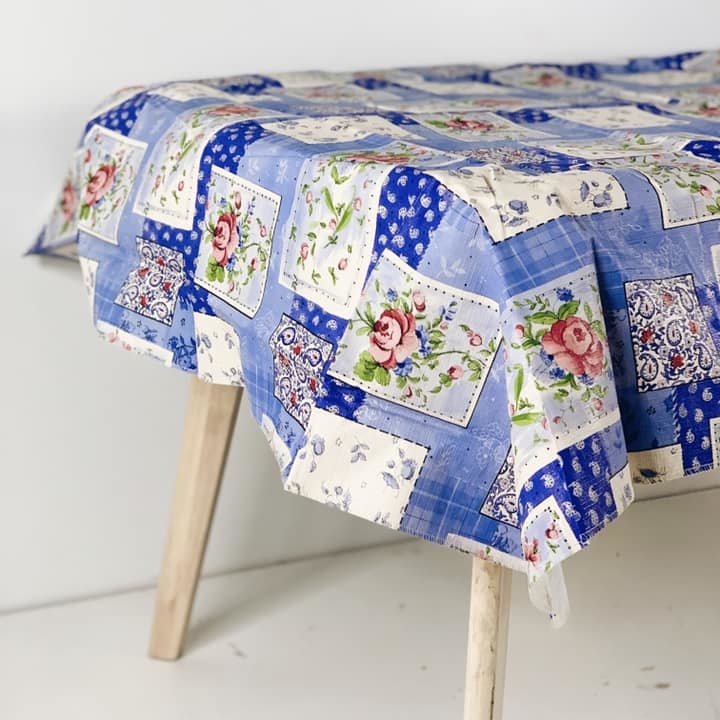 Скатертина з клейонки Печворк синій TT-008