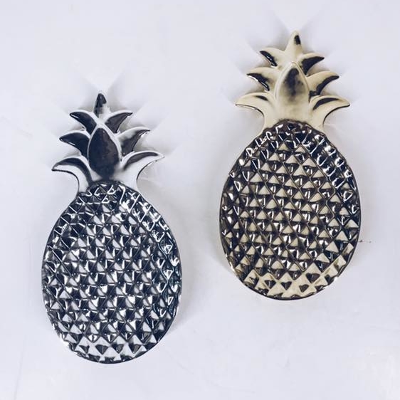 Тарілка Ананас кераміка срібло PP-059