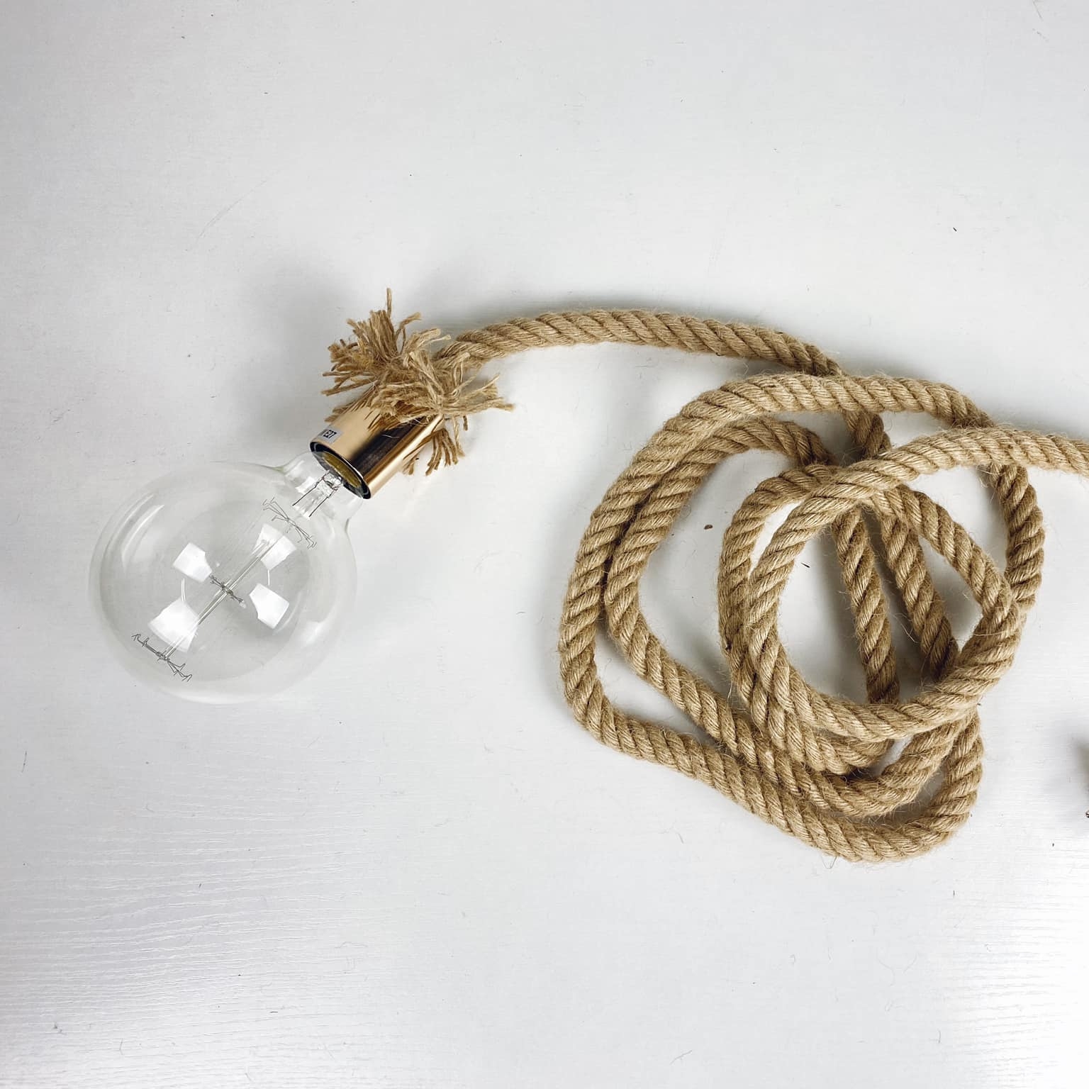 Настільна лампа "Канат" LT-219