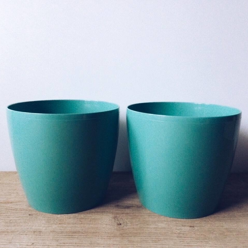 Кашпо пластик бірюзовий