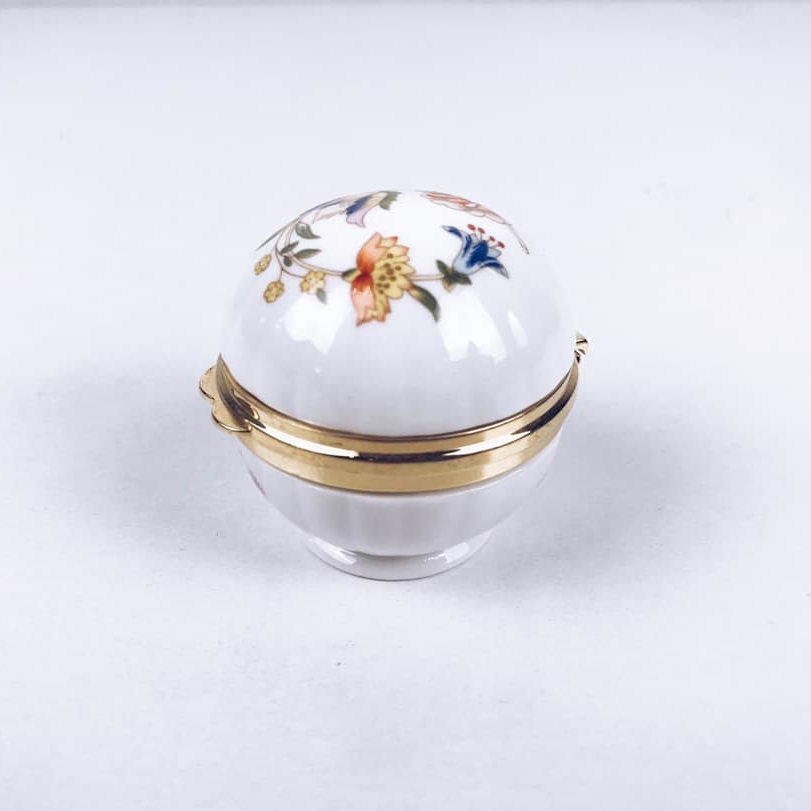 Шкатулка кругла порцеляна BX-050