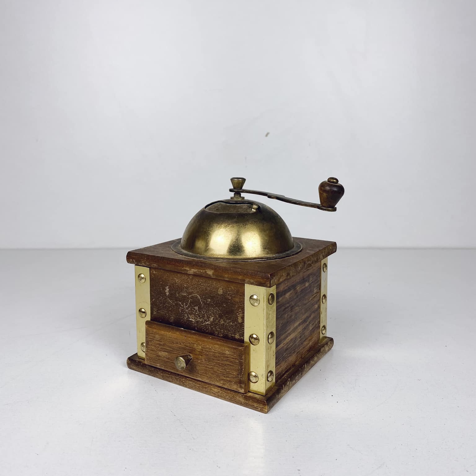 Млинок для кави дерево/метал KD-048