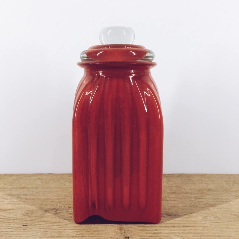 Банка для зберігання скло червоне KB-047