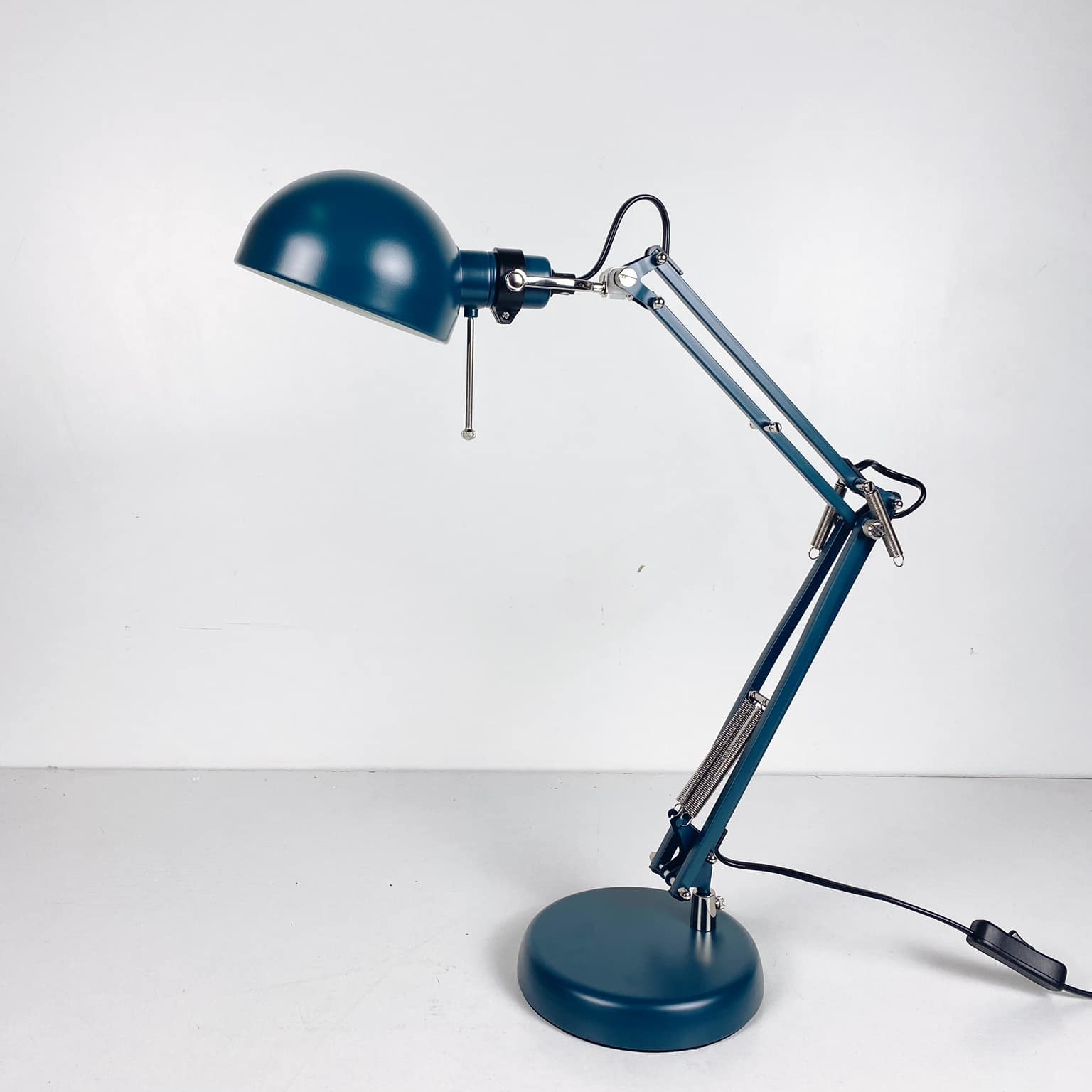 Лампа настільна шарнірна синьо-зелена метал LT-211